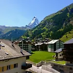 Mera Peak Prime Apartment